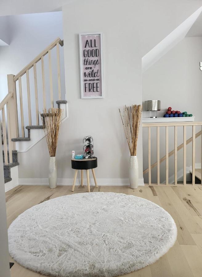 Peaceful Place By Comforter Services Ottawa Extérieur photo