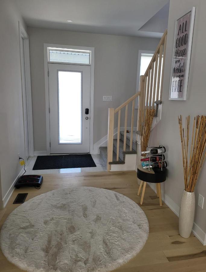 Peaceful Place By Comforter Services Ottawa Extérieur photo